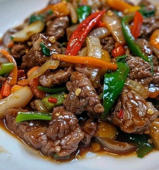 CHINESE BEEF AND ONION STIR-FRY