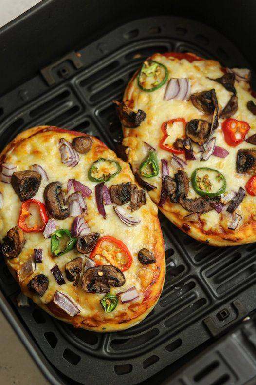 Air fryer naan pizza