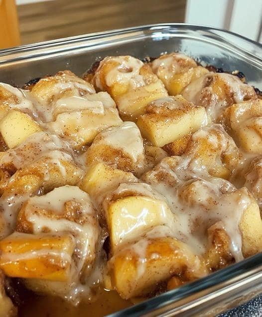 Apple and cinnamon cake