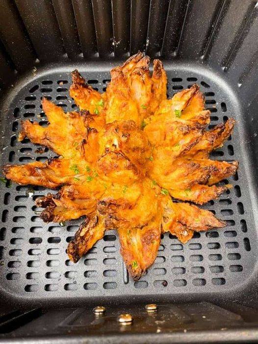 Air Fryer Blooming Onion