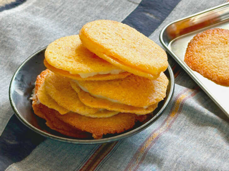 Florentine Lace Cookies