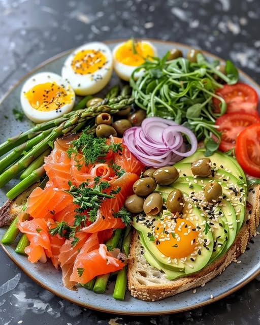 AVOCADO TOAST WITH ASPARAGUS, SMOKED SALMON, AND EGGS