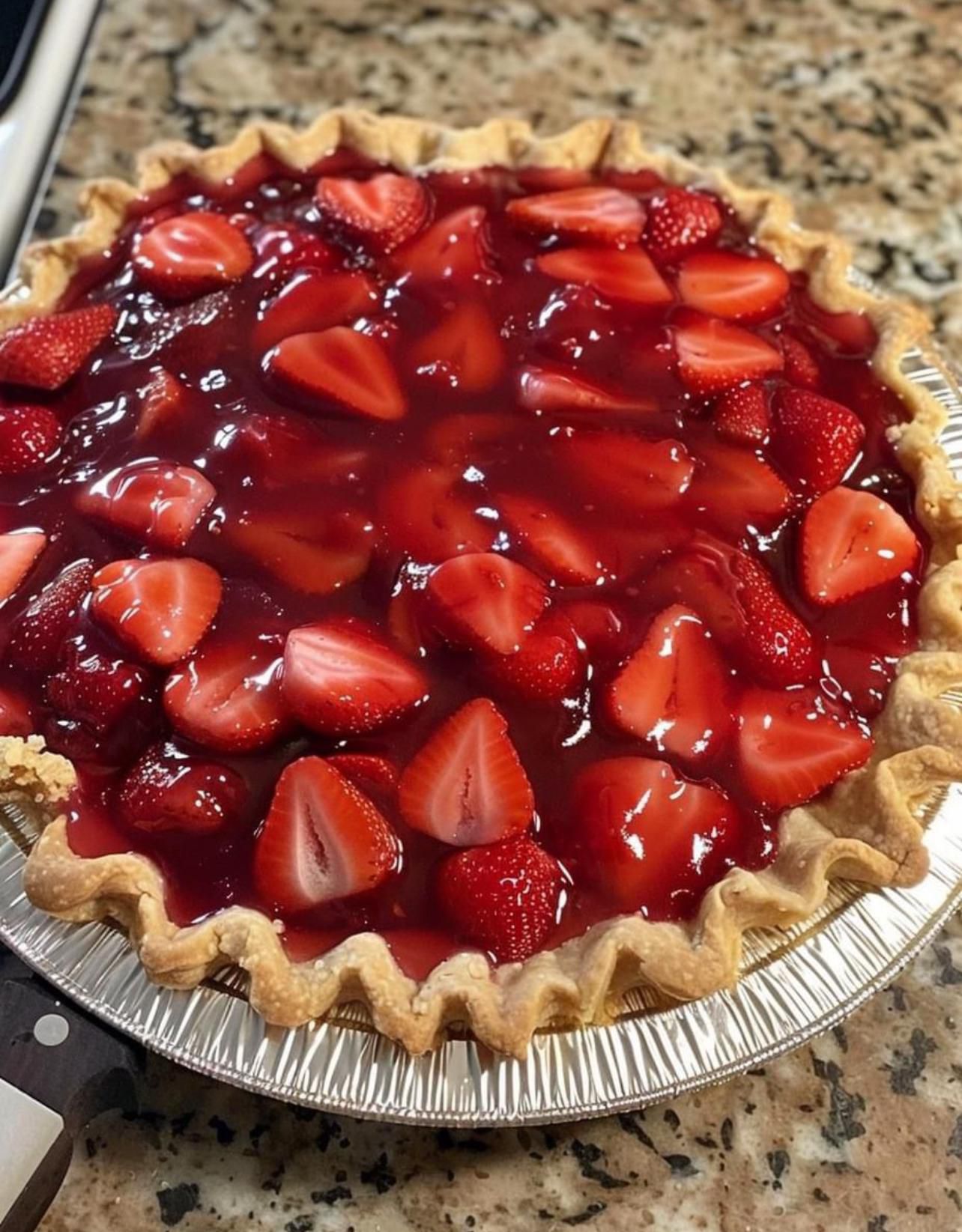 Big Boy’s Fresh Strawberry Pie