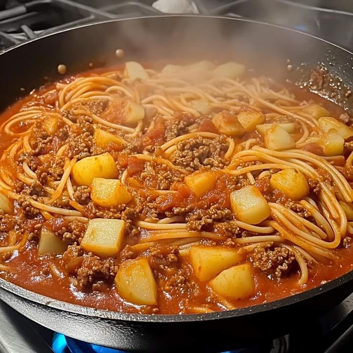 Mexican Fideo with Ground Beef and Potatoes