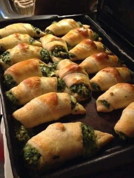 SPINACH FETA STUFFED CRESCENTS