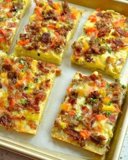 Easy Breakfast Pizza