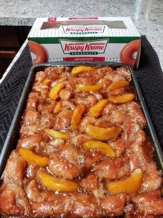 RIDICULOUSLY EASY PEACH COBBLER!!