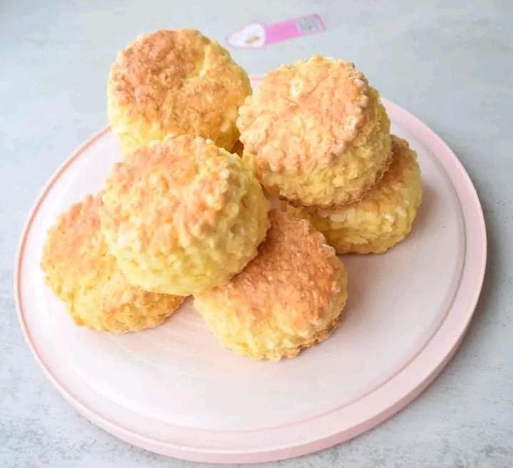 ULTRAMEL SCONES