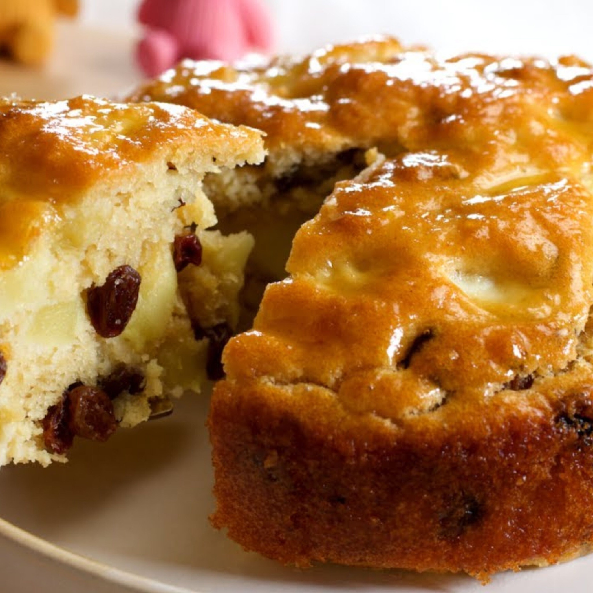 Healthy Apple & Raisin Cake (No Sugar, No Oil, No Dairy