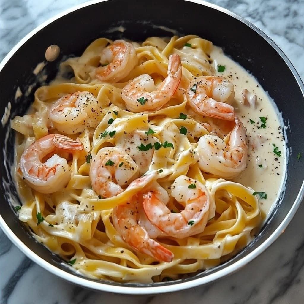 Shrimp fettuccine Alfredo