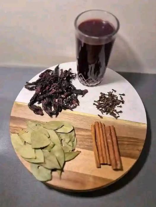 Clove, cinnamon, bay leaves, hibiscus flower tea, every woman needs to try this combo