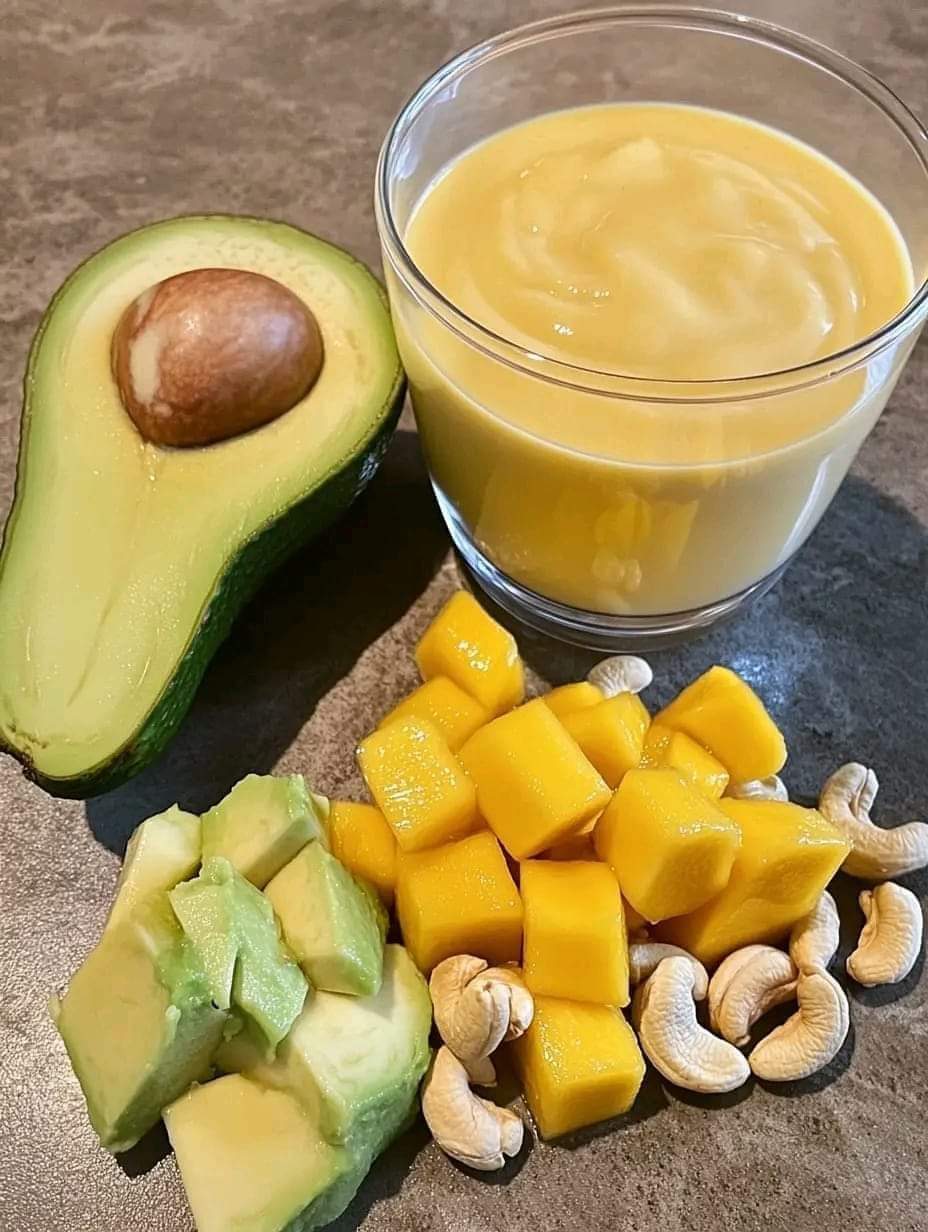 Banana Mango Avocado Smoothie Recipe