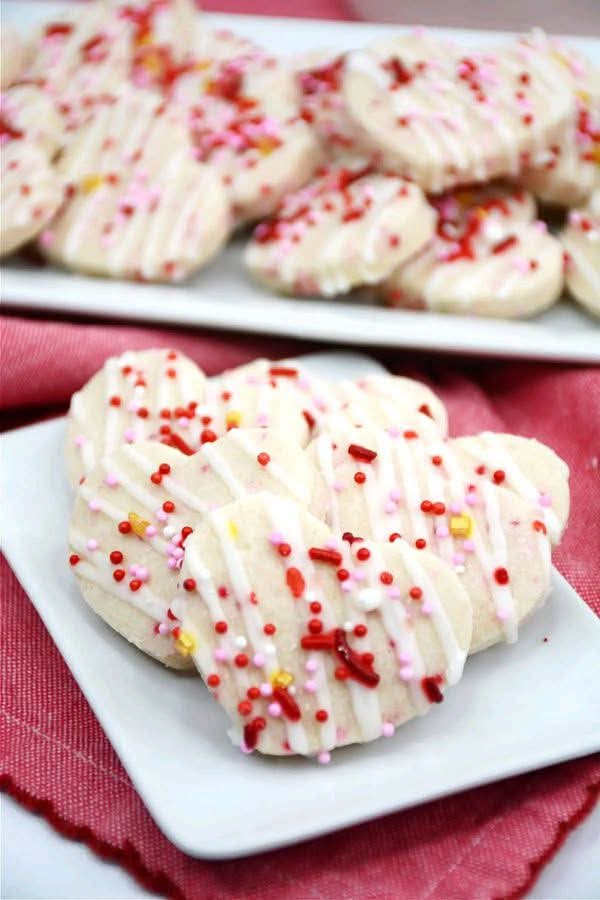 Mini Valentine Shortbread Cookies