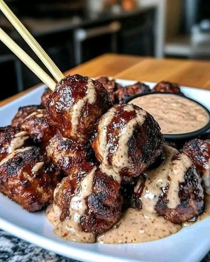 Korean BBQ Meatballs with Spicy Mayo Dip