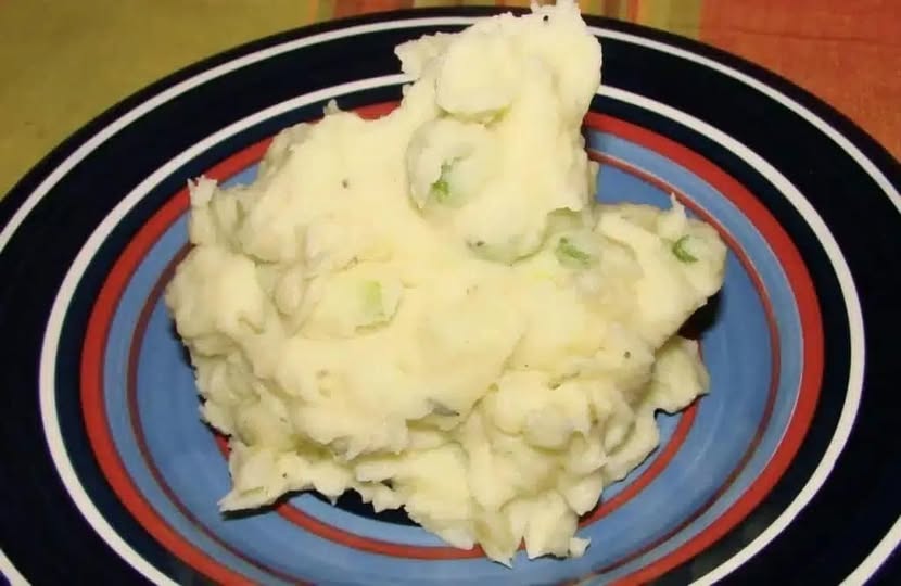 Reason Why You Should Not Boil Mashed Potatoes in Water!!!