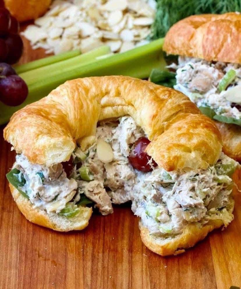 THE BEST CHICKEN SALAD