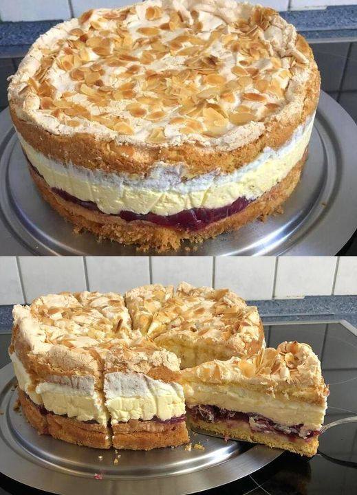Thunderstorm cake with sour cherries